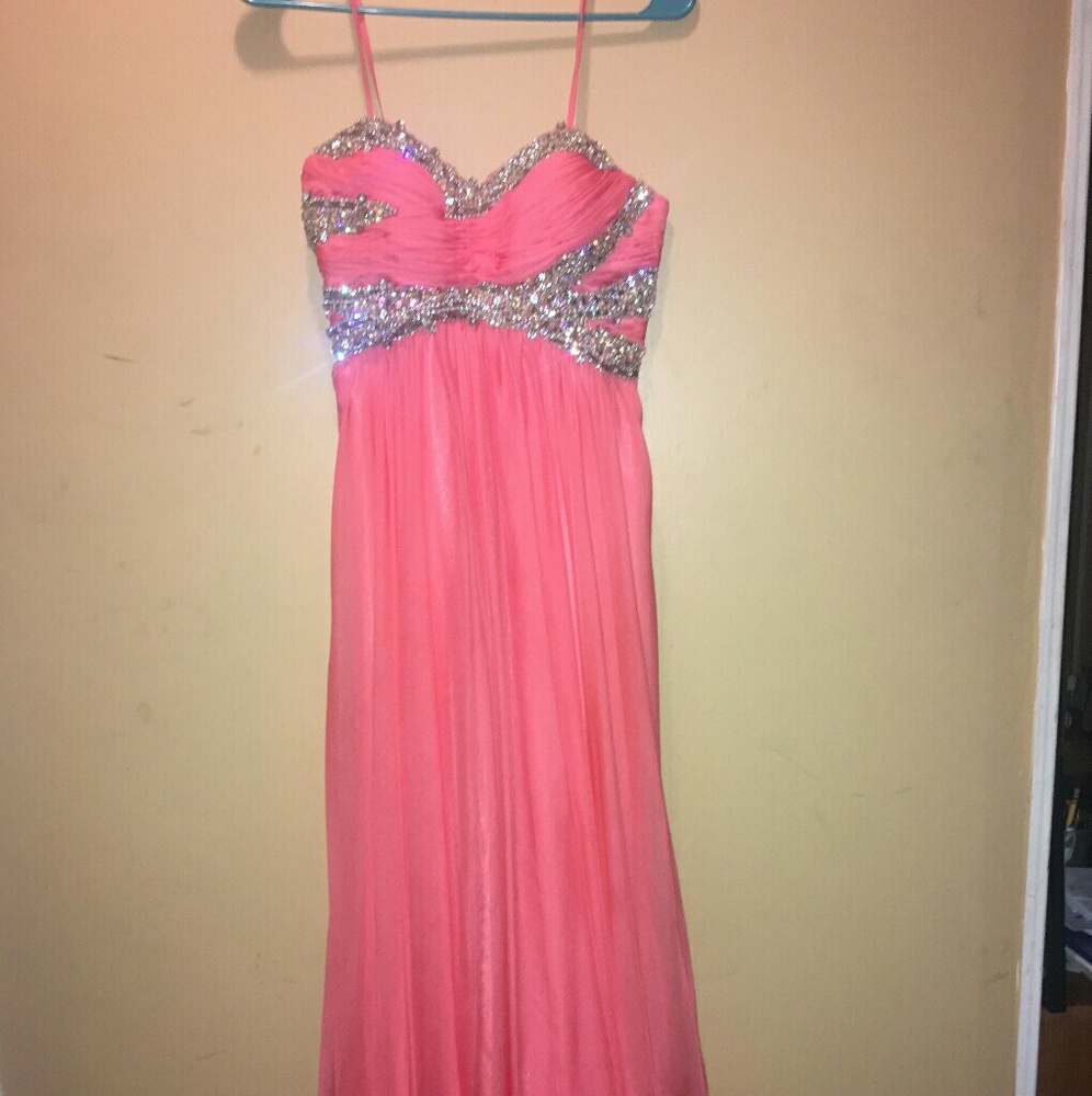 Sherri Hill coral prom dress